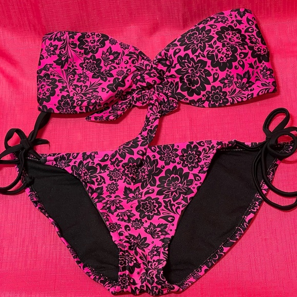XHILARATION PINK & BLACK FLORAL BIKINI TOP M BOTTOMS SIZE S - Picture 2 of 9
